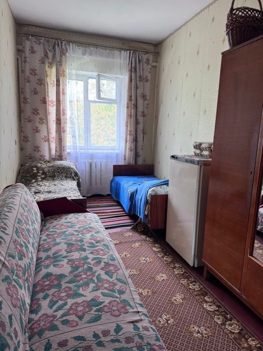 Продам двокімнатну квартиру