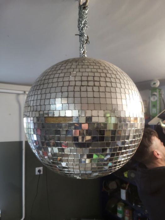 130 cm.srednicy duża kula dyskotekowa z prl.