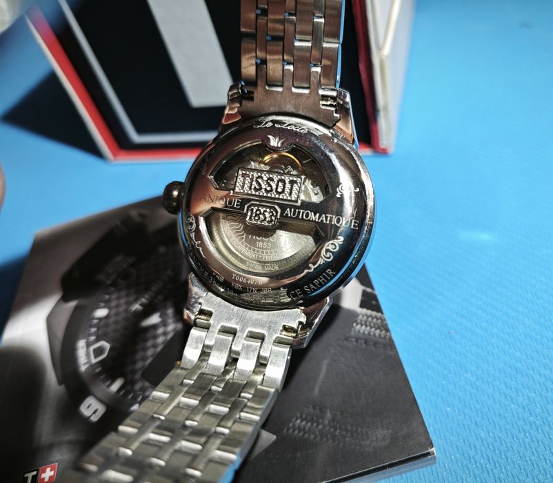 Часы Tissot le locle