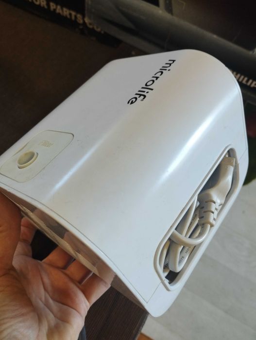 Ингалятор (небулайзер) Microlife