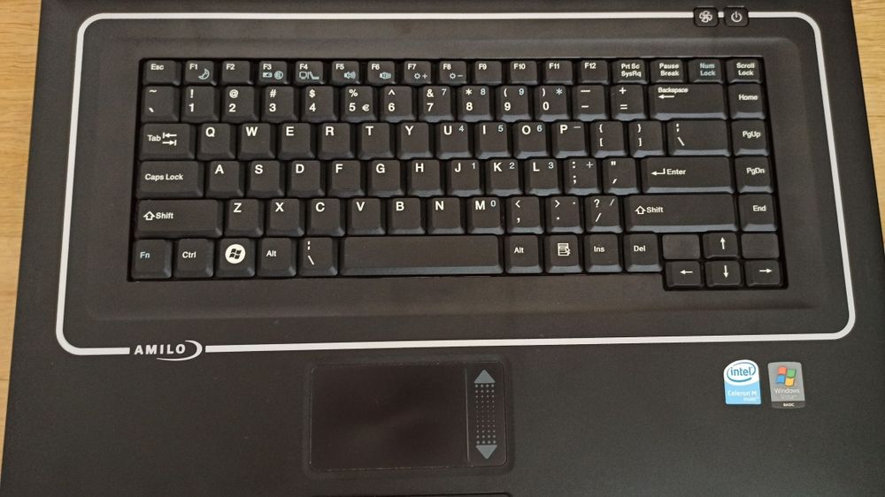 Laptop Fujitsu Amilo 1818