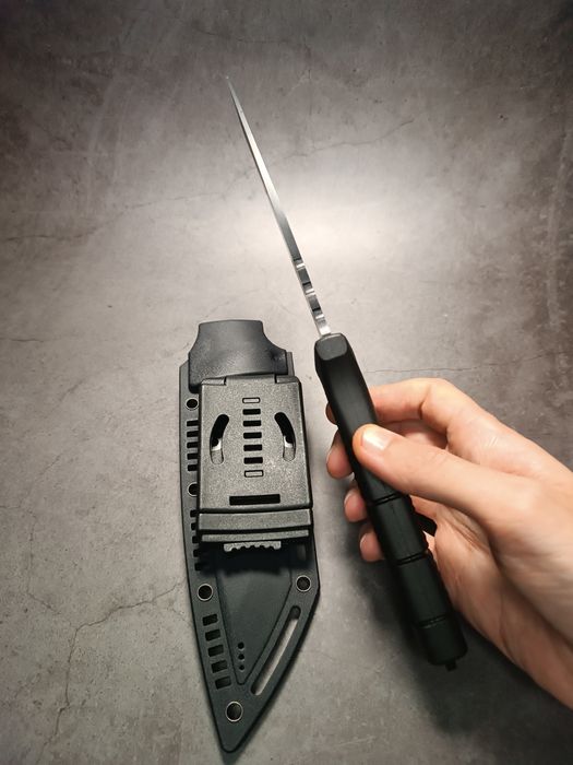 Тактический нож армейский с ножнами черный