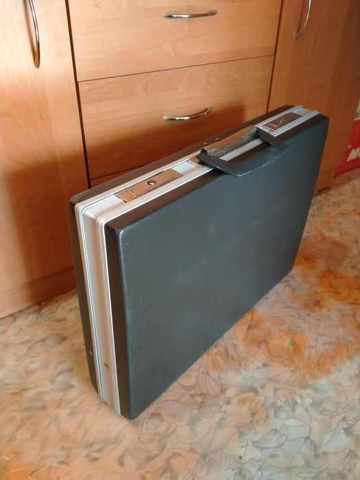 Дипломат чемодан кейс пластиковый СССР