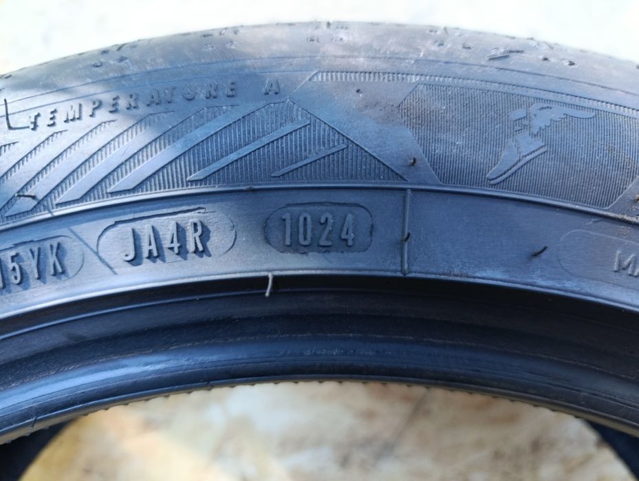 Idealne!!  215/50 r18 Goodyear Efficient Grip Performance 2.  2024rok