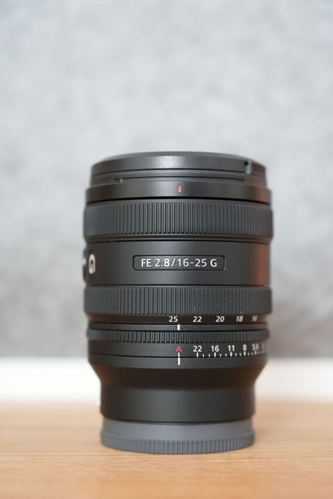 Sony 16-25mm F/2.8G