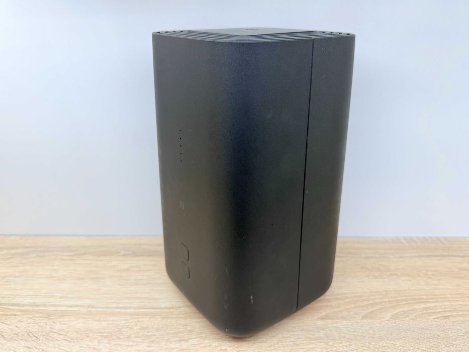 Router LTE 4G Telekom Speedport Pro Plus WiFi 6 SIM DSL SFP