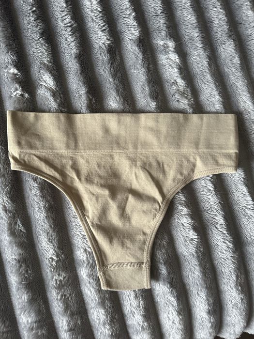 Набір трусиків жіночі ціна 150грн за 2шт з утяжкою