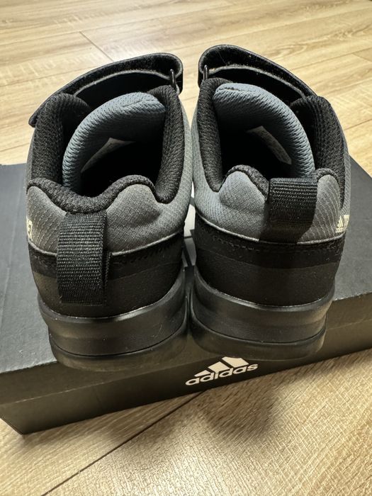 Трекінгові кросівки для хлопчика Adidas Terrex 30.5р - 19 см