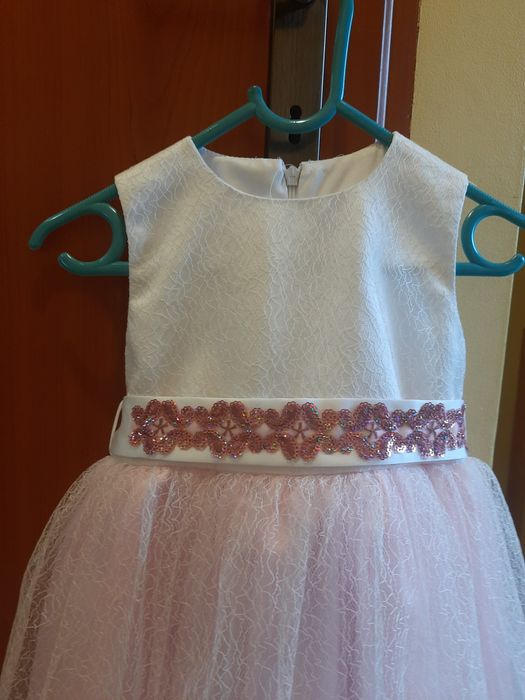 Sukienka dla małej księżniczki