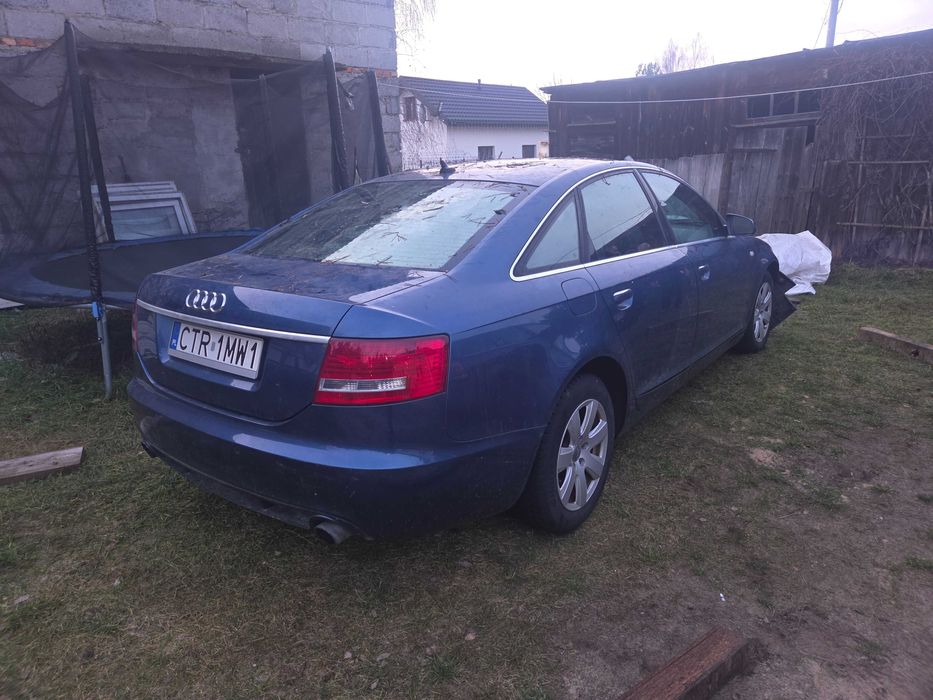 Audi osobowe uszkodzone