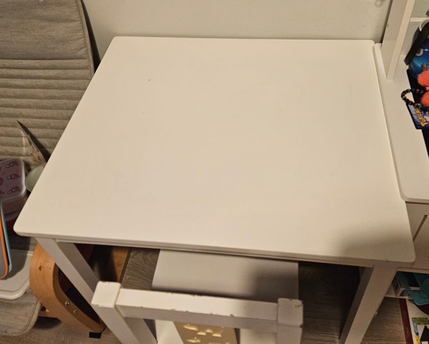 Mesa e cadeira criança ikea