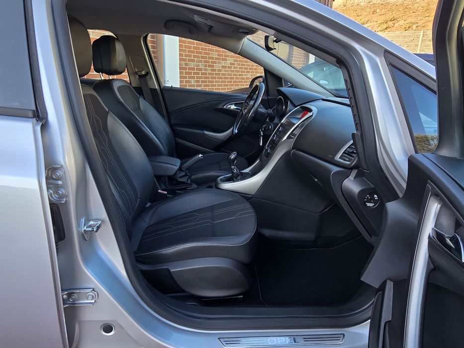 Opel Astra Sports Tourer 1.3 CDTI 95CV