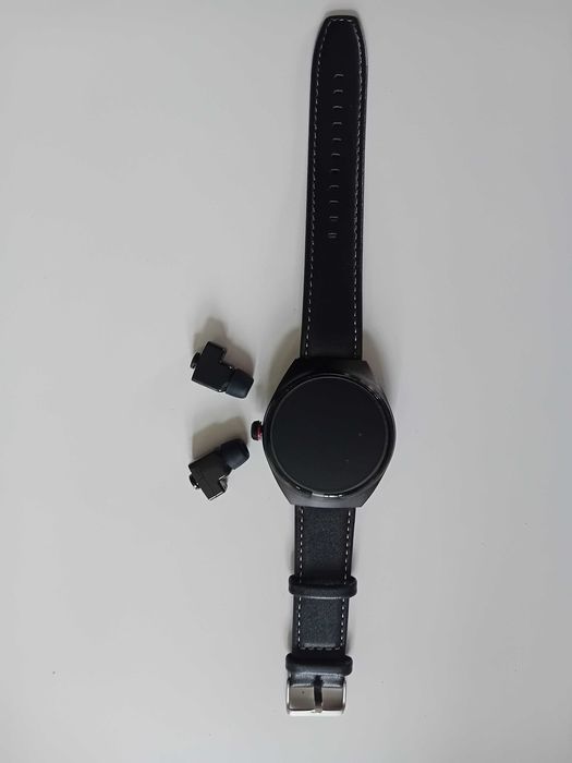 smartwatch ze słuchawkami 2w1 i dotykowym ekranem