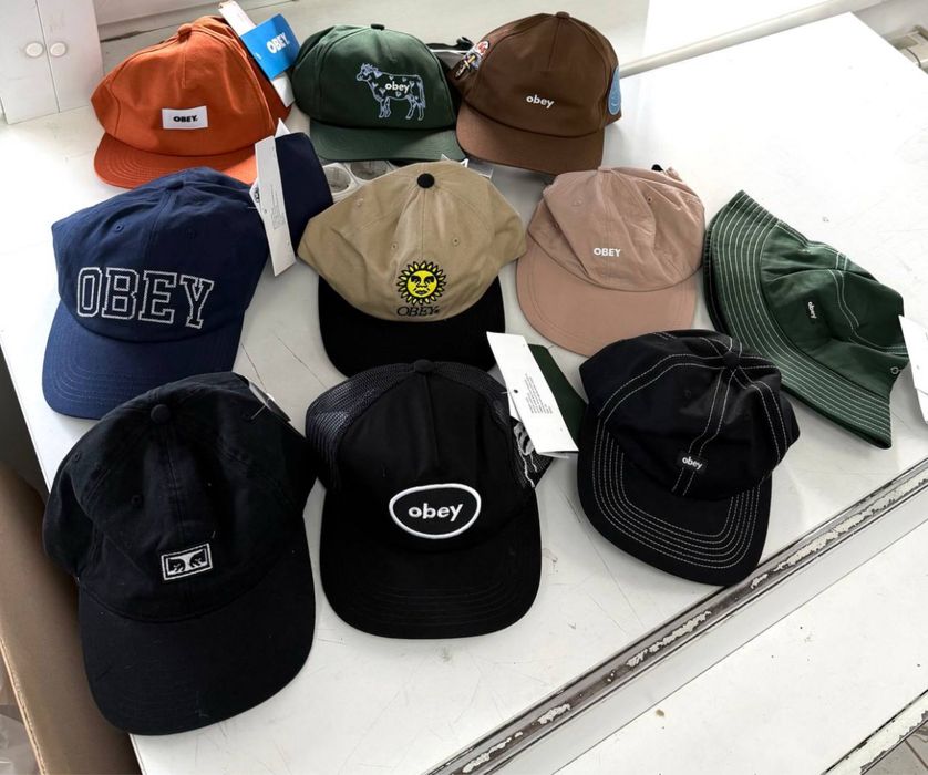 Олімпійка адідас ретро рейв куртка адидас ветровка adidas zne rap og napapijri rainforest кофта джордан зипка бейп jordan air bepe спорт усл хип хоп