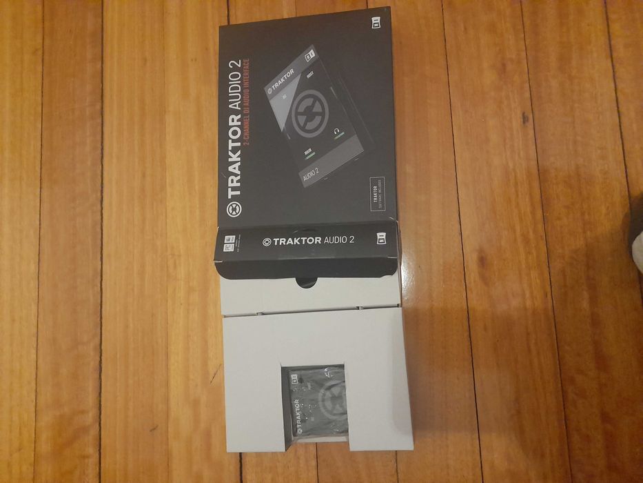 Interface Audio 2 TRAKTOR novo