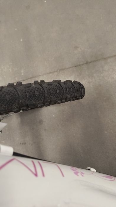 Rower dla dziewczynki, koła 24 cale.