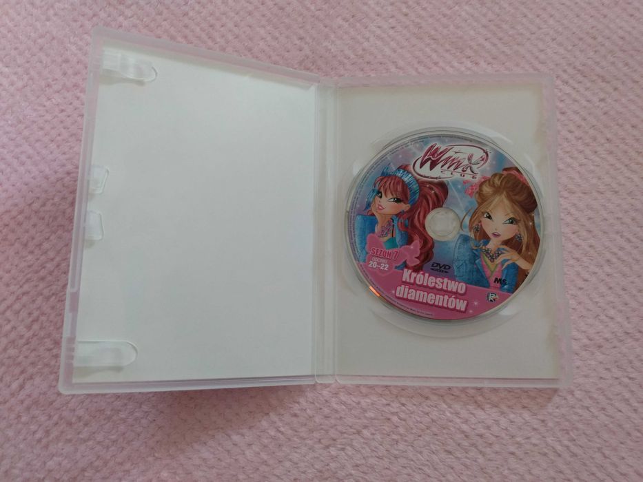 Sprzedam 3 płyty DVD Club Winx (wróżki) do obejrzenia
