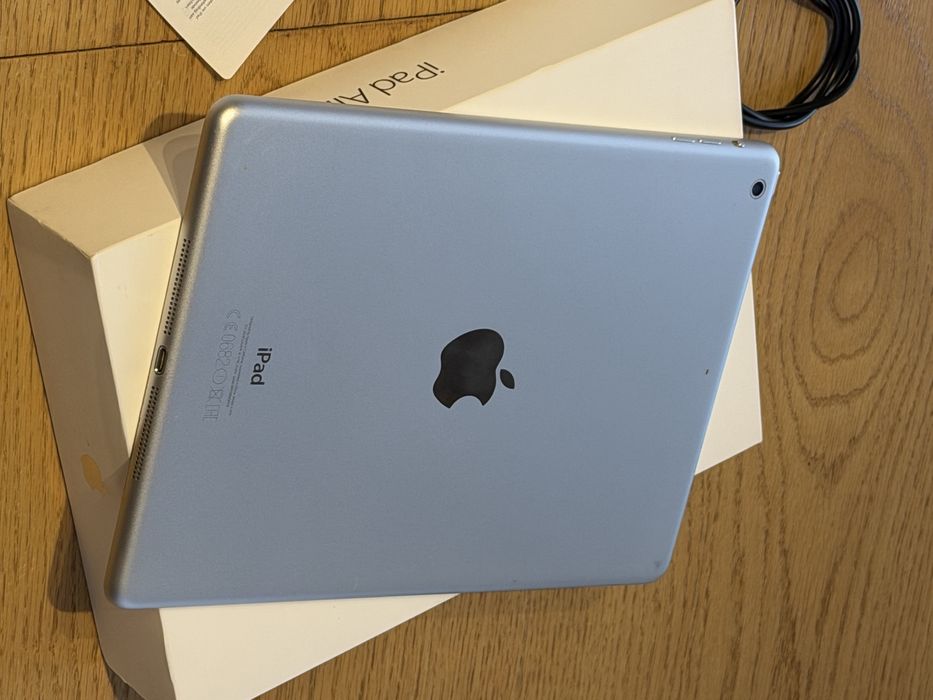 iPad Air 16GB WiFi oryginalny zestaw 100 zł wysyłka gratis