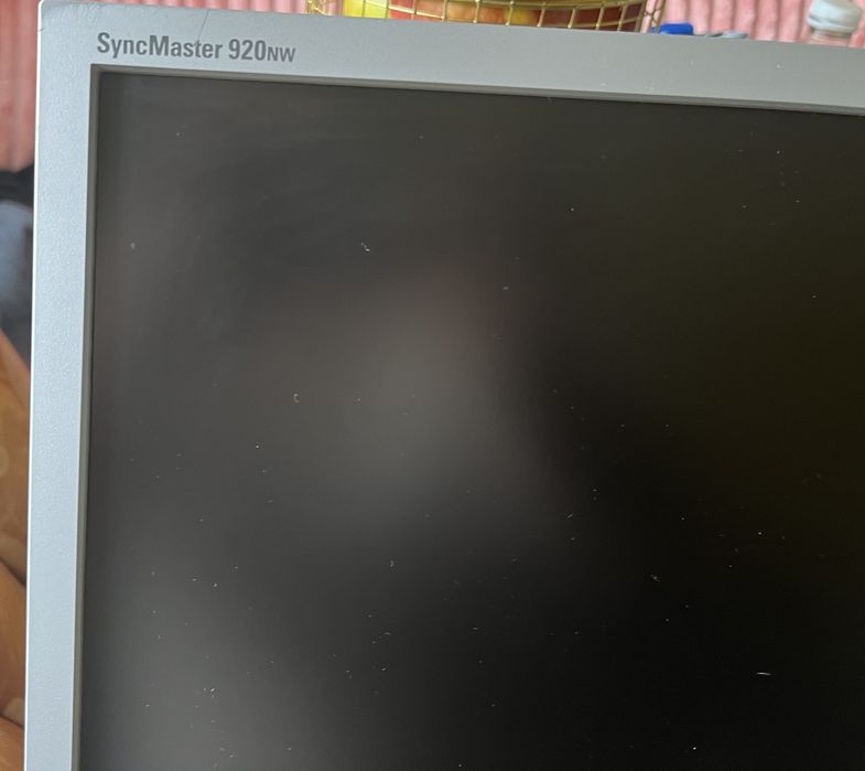 Monitor samsung 920NW