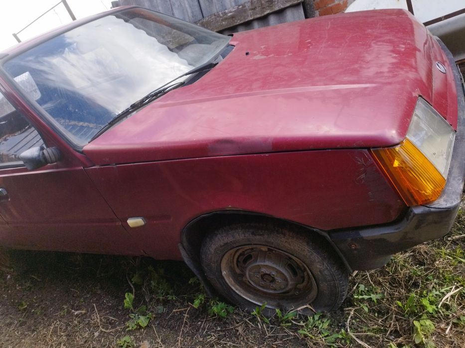 Продам на запчастини,цілком.