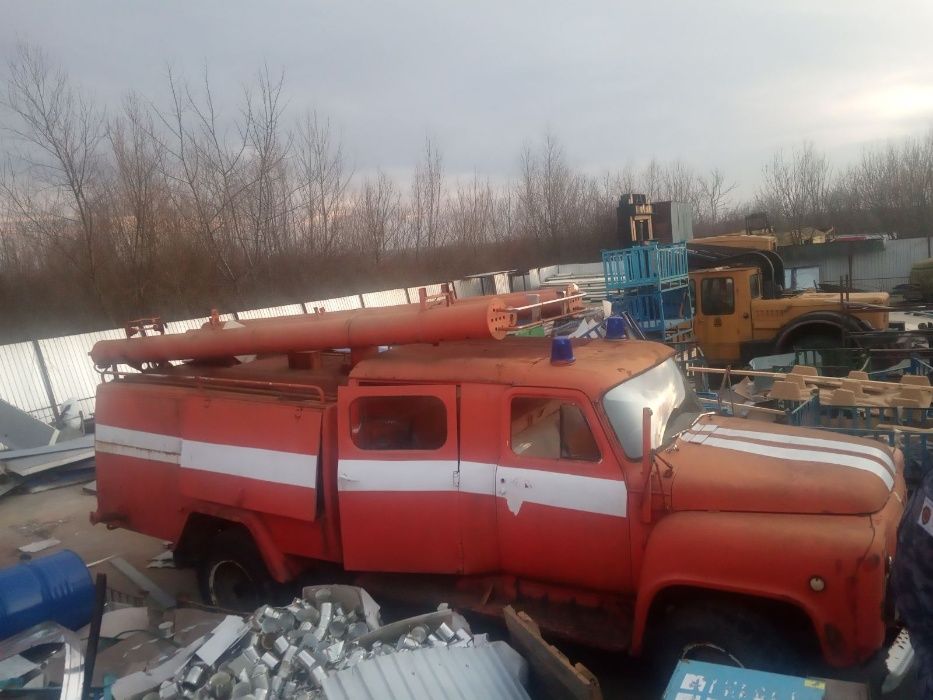 Продам пожарную машину АЦ ГАЗ-53