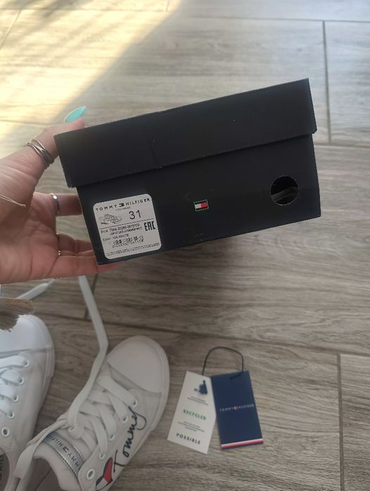Tommy Hilfiger trampki dziecięce r31