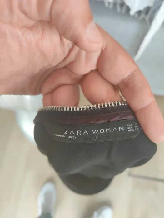 Zara Camisa Preta Tamanho M