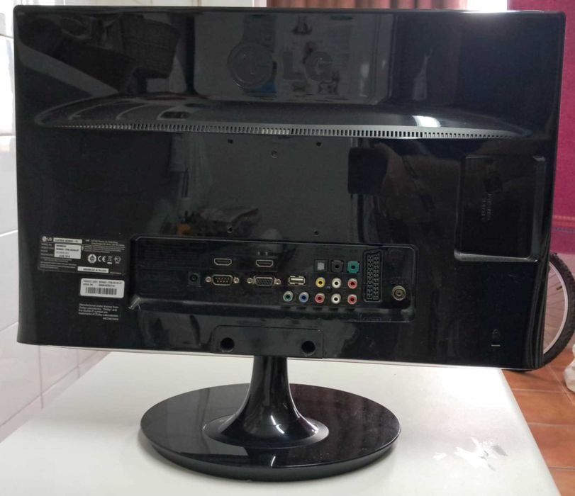 LG Flatron m2080d pz
lg flatron m2080d pz