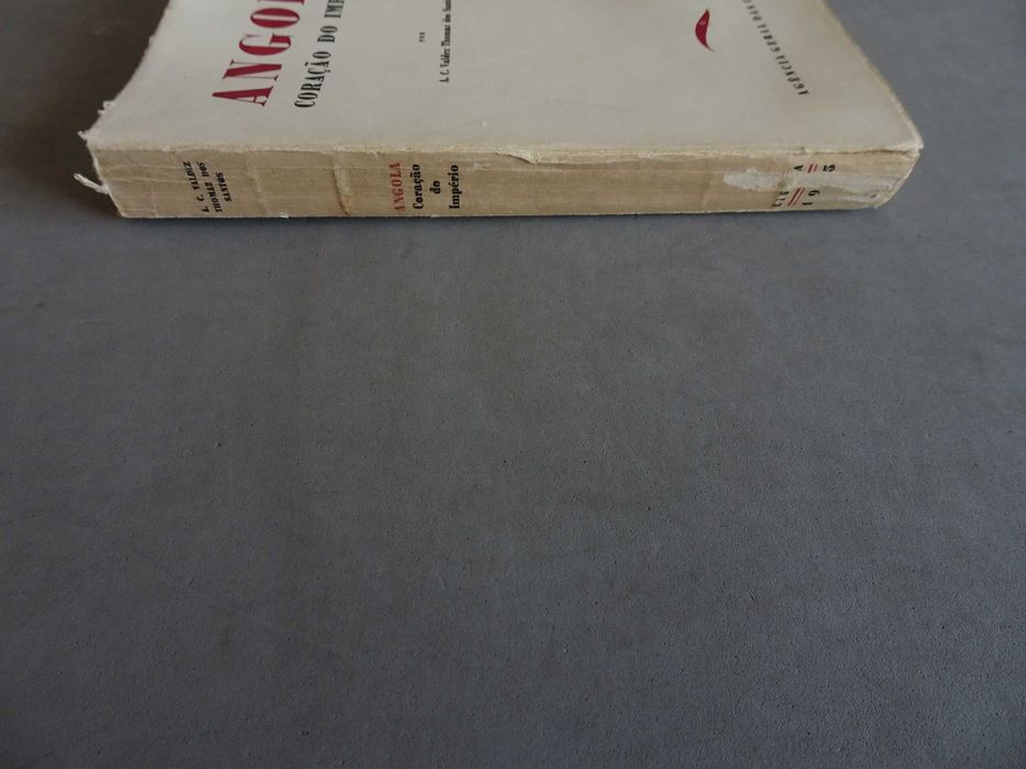 Livro Angola Coração do Império Valdez Thomaz dos Santos 1945