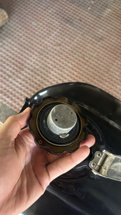 Depósito de combustivel Honda CB 650 RC03