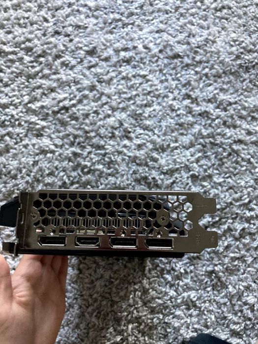 Palit GeForce RTX 4060 Dual 8GB GDDR6 — uszkodzona / niestabilna