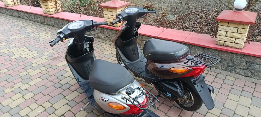 Скутери  Yamaha Suzuki Контейнер