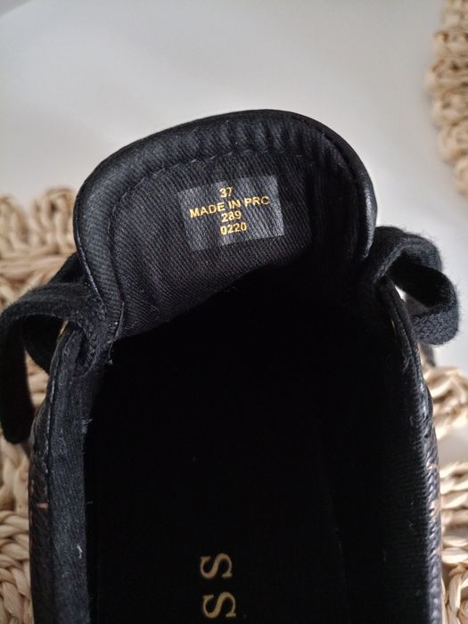 Jak nowe adidasy sneakersy GUESS rozmiar 37