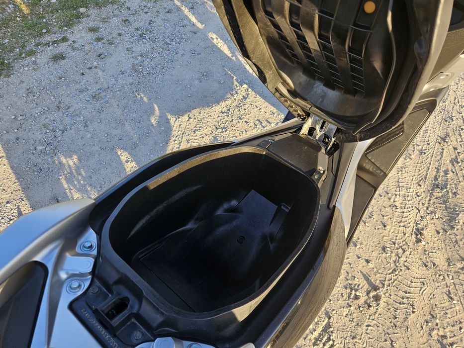 Yamaha nmax 125 N-Max na kat B