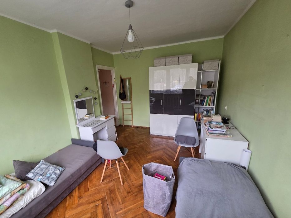 2 pokoje z balkonem przy rynku, 1.piętro