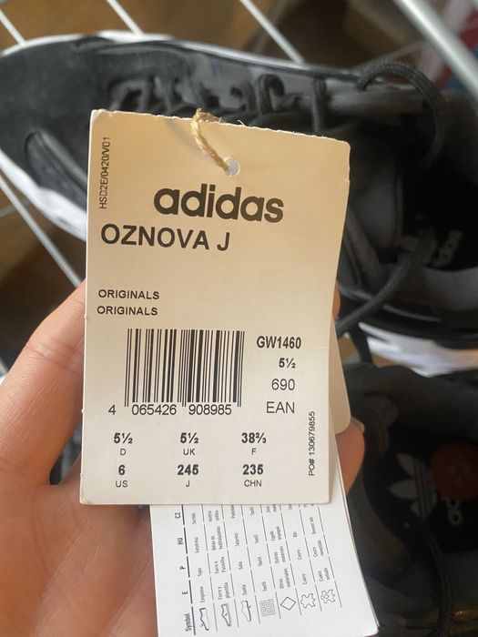 Кросівки кроссовки черевики Adidas 38