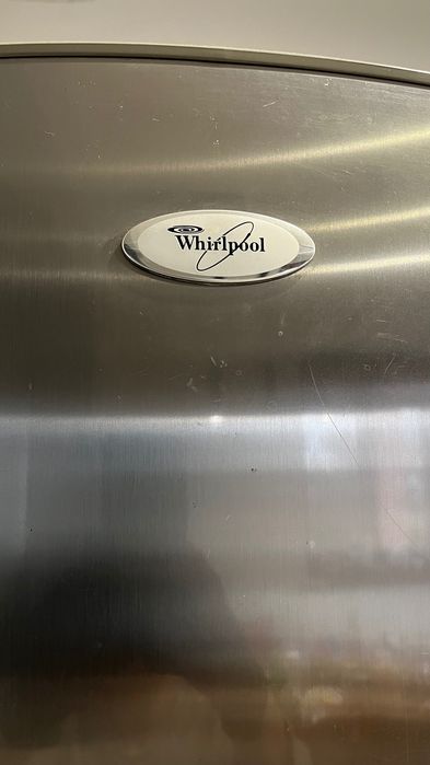 Холодильник Wirlpool