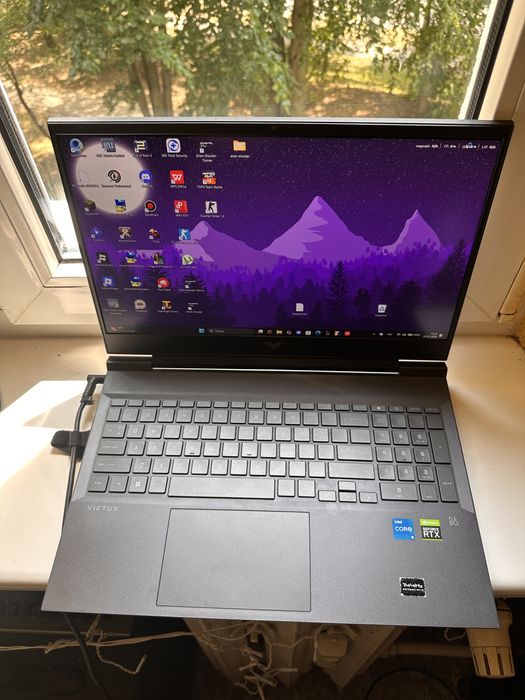 Laptop HP Viktus