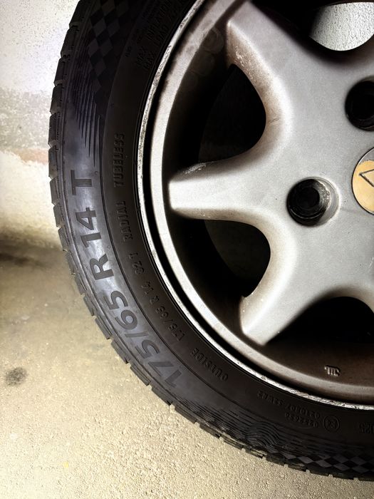 Pneu 175/65 R14 T