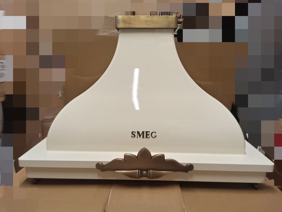 Okap przyścienny SMEG KCM900PO szer 90 cm kremowy wykończenia mosiądz