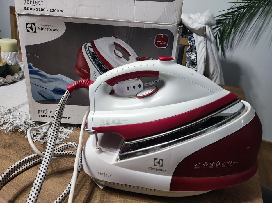 Żelazko stacja parowa generator