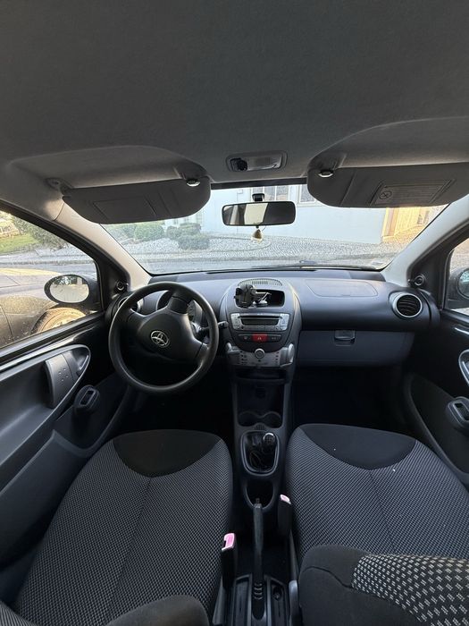 Toyota aygo 1.0 ac 2009 — photo 4