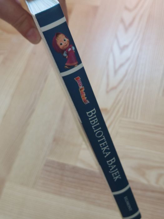 Książka Masza i niedźwiedź plus figurki