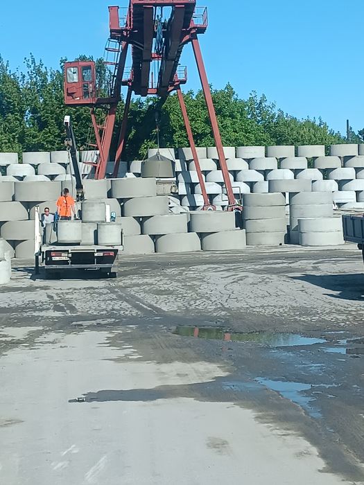 Бетонні кільця Гайсин різних розмірів.