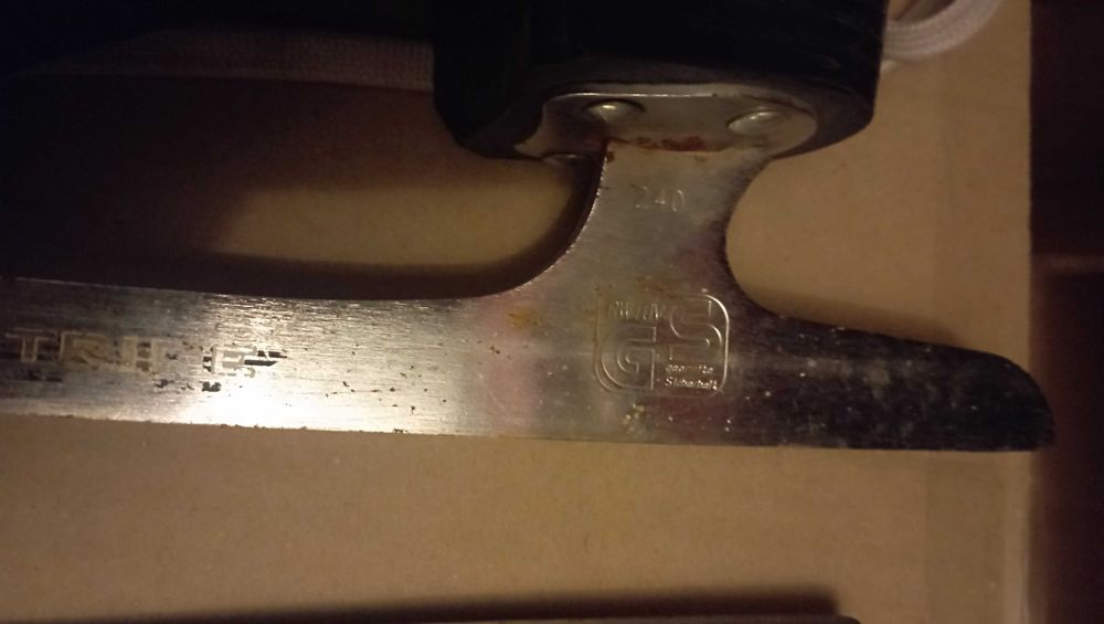 Роликовые Коньки фигурные р.38 скейт