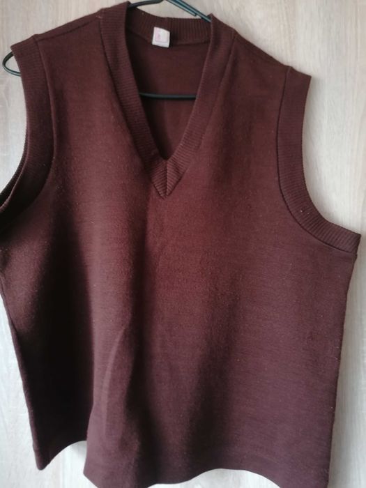 Kamizelka męska dzianinowa, brązowa.Rozmiar M