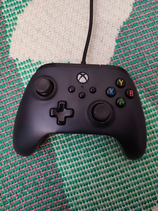 Xbox One 500GB + 2 comandos