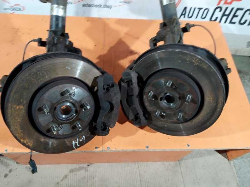 Разборка Honda CR-V капот фара бампер дверь диски