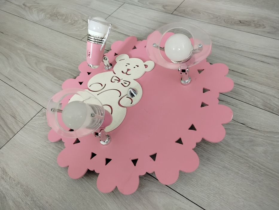 Lampa do pokoju dziewczynki Novodworski