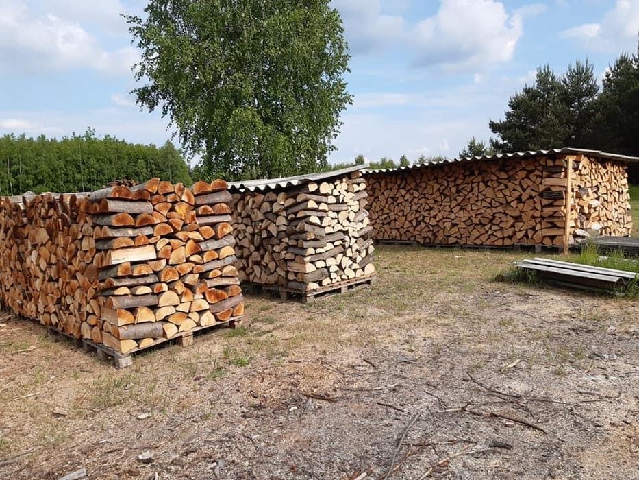 Drewno opałowe kominkowe Ukladane uczciwe metry suche jakość